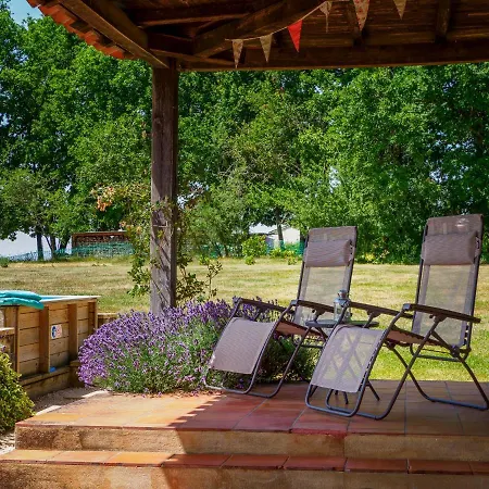 Holiday home Le Nid De Faucons Lalinde